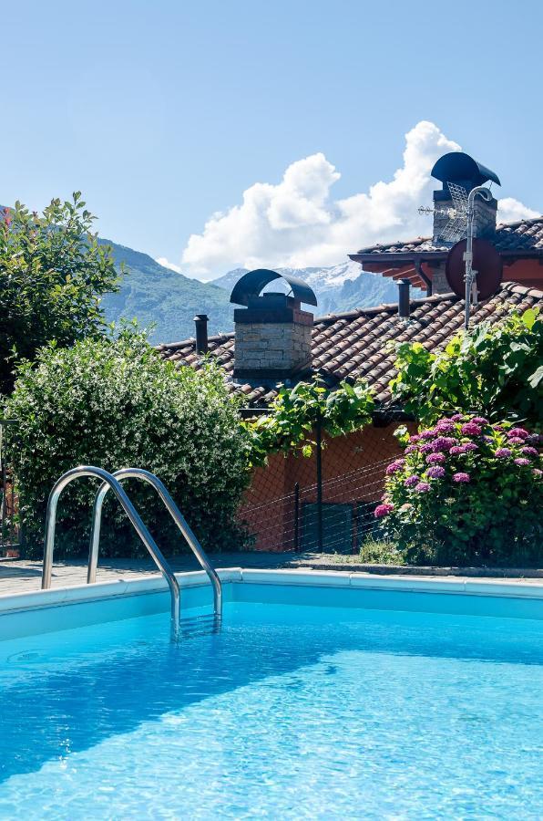 Anma Cottages The Secret Garden Pianello Del Lario Экстерьер фото